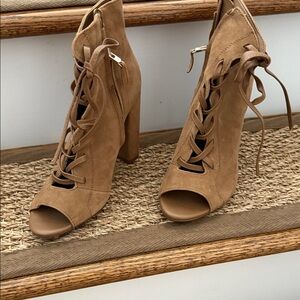 Sam Edelman Tan Lace-Up Peep Toe Heeled Boots